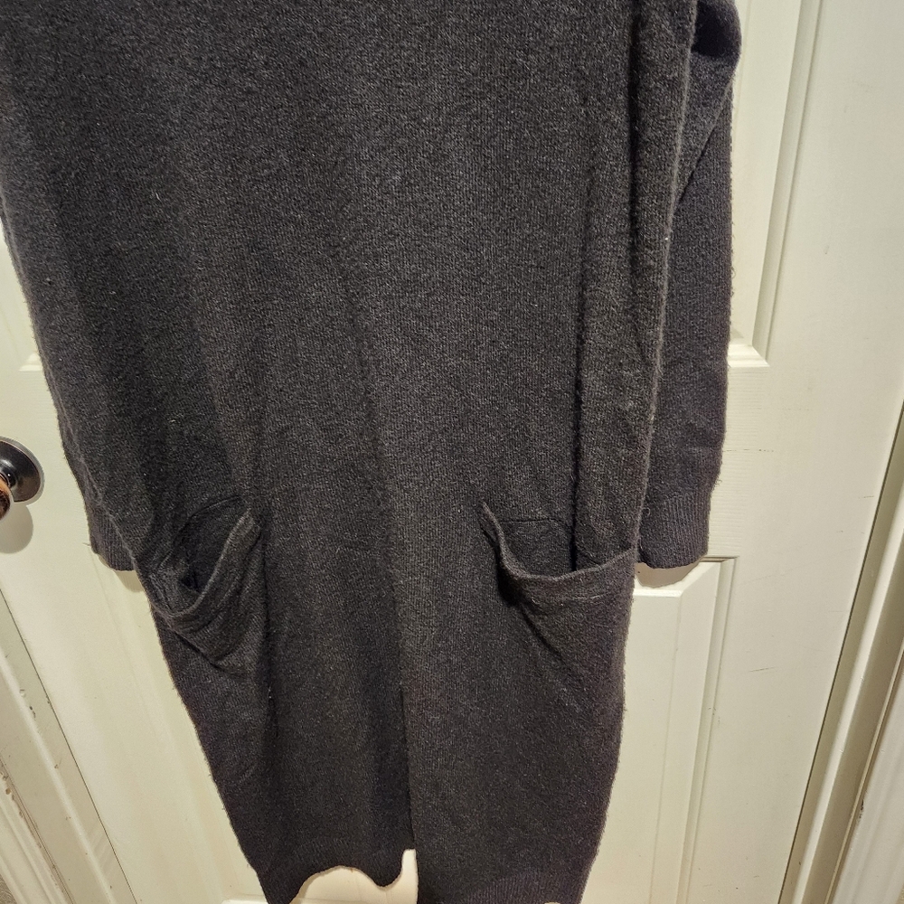 Hatch Black V-Neck Long Sleeve Midi Dress - Picture 5 of 8